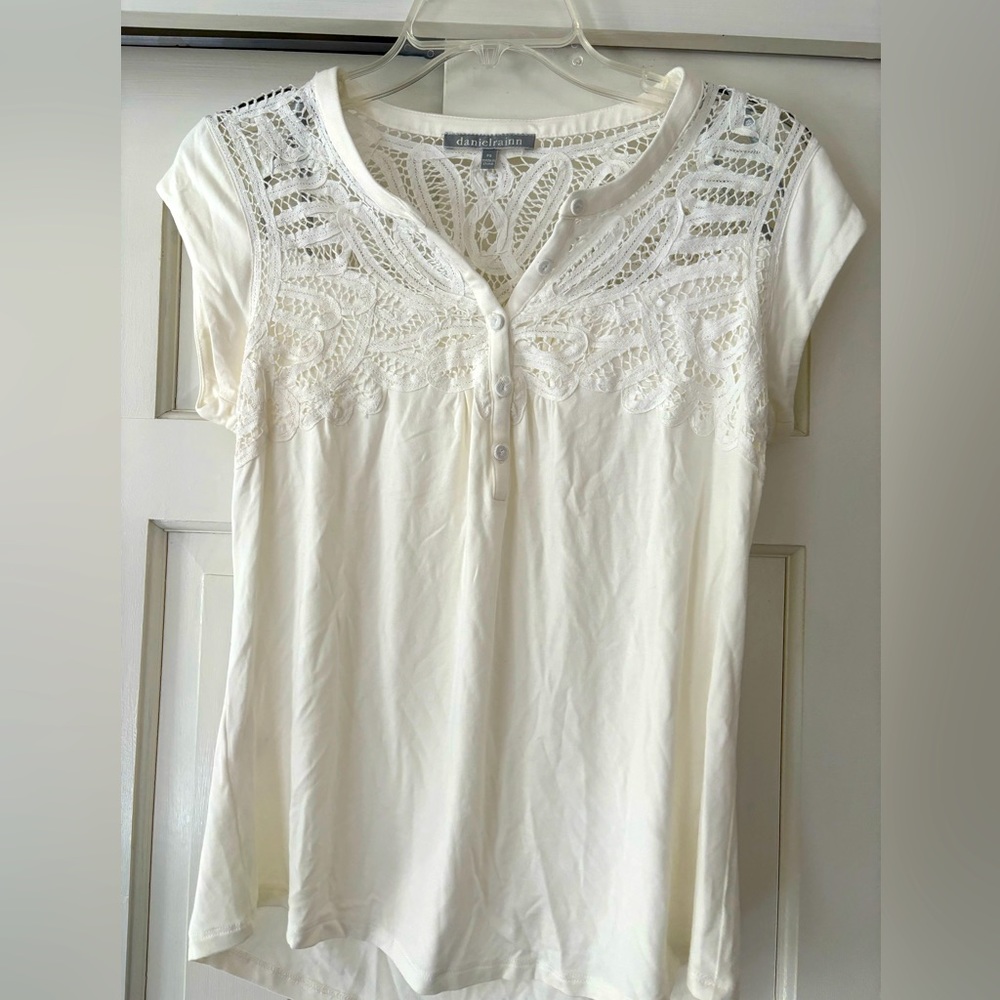 Danielrainn top in white size PS